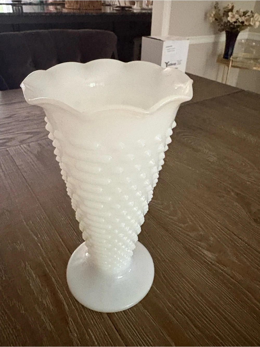 Anchor Hocking White Hobnail Ruffled Rim Vase